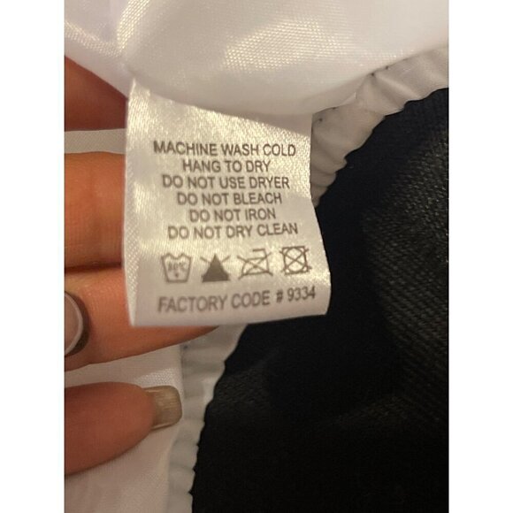 White and Grey Swiss Cross Hoodie Bomber Jacket Size Small NWOT - Picture 11 of 16